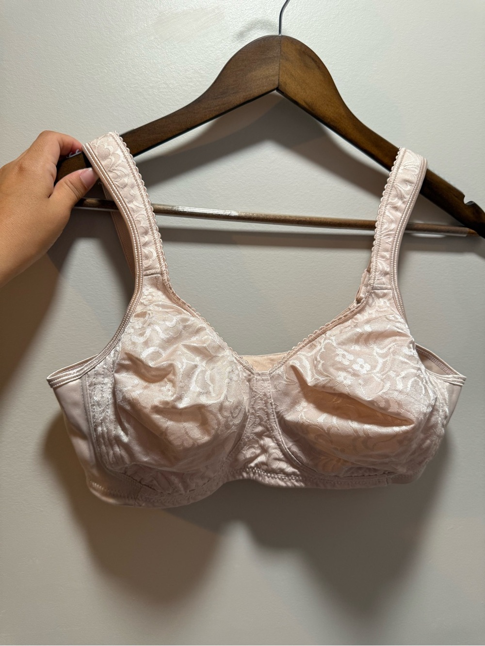 Playtex Pale Blush Jacquard Full-Coverage Soft Cup Bra